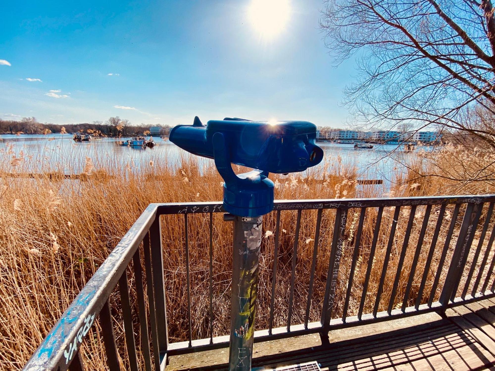 Schoene Aussichten Mitten In Berlin - Il Sole Extérieur photo